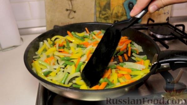 Горбуша с овощами в духовке